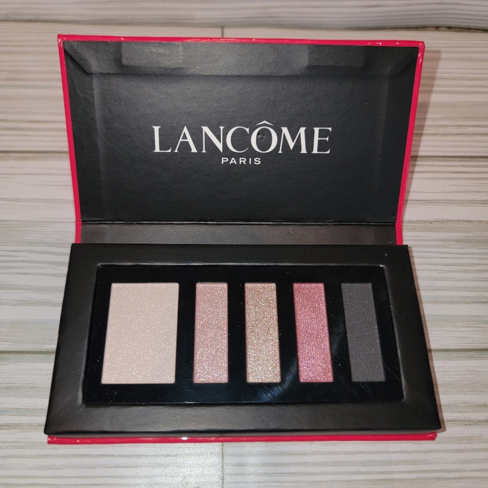 Lancome Color Design Eyeshadow Palette in French Kiss
